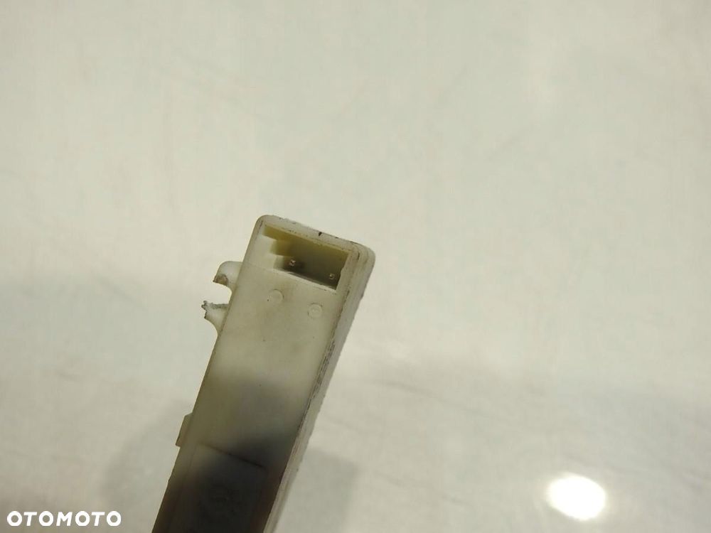 WZMACNIACZ ANTENY ANTENOWY RENAULT CLIO IV 285906352R - 4