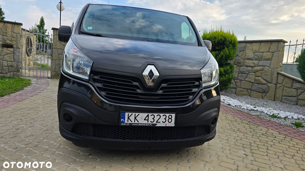 Renault Trafic - 16