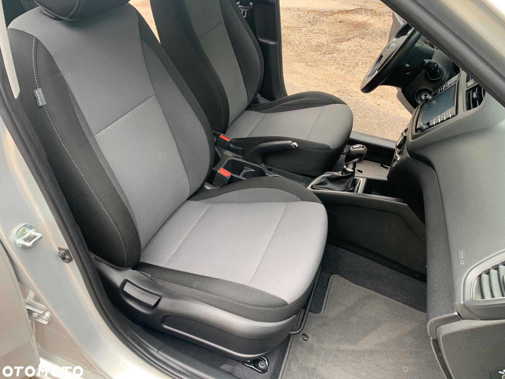 Hyundai i20 1.1 CRDi Comfort - 9