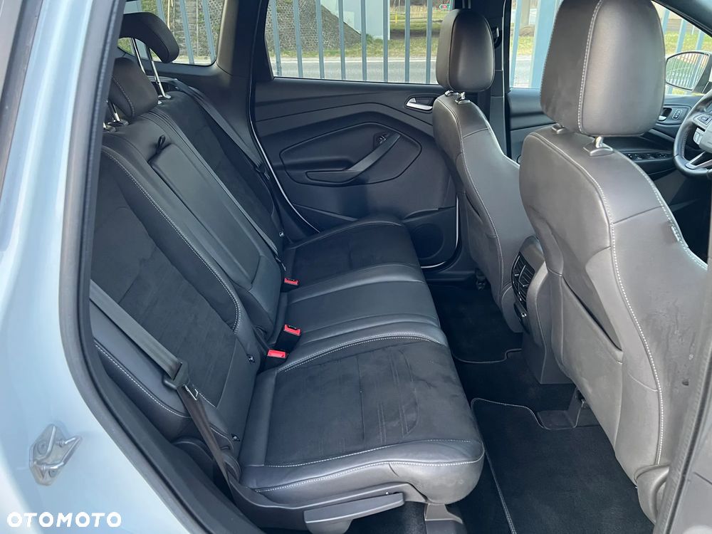 Ford Kuga 1.5 EcoBoost 4x4 ST-Line - 21