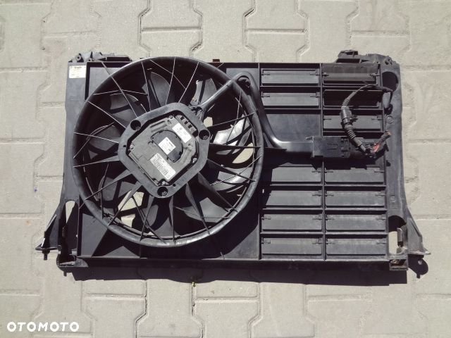 AUDI A8 D3 05-10r 3.0 TDI WENTYLATOR CHŁODNICY - 1