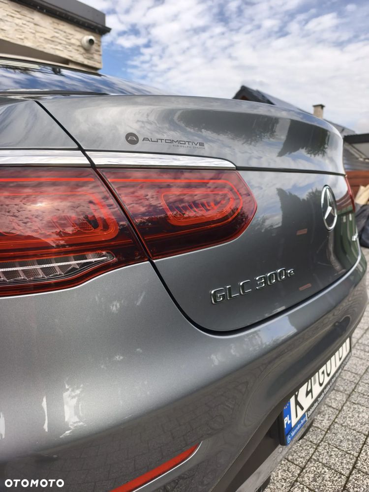 Mercedes-Benz GLC 300 e 4-Matic Business Edition - 15