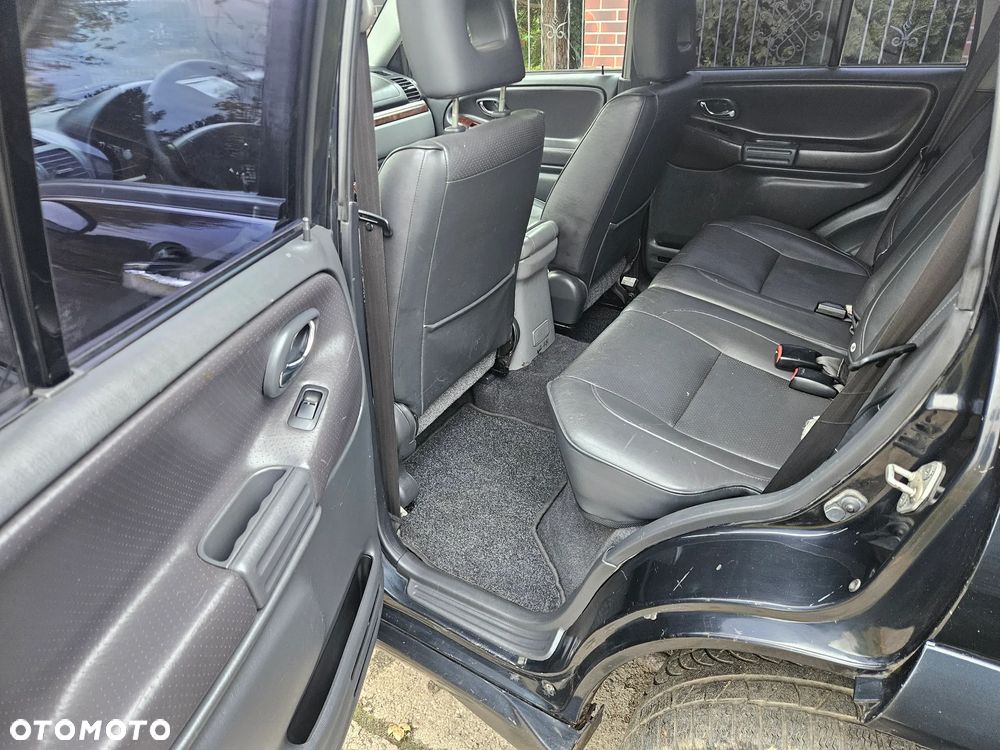 Suzuki Grand Vitara 2.0 - 22