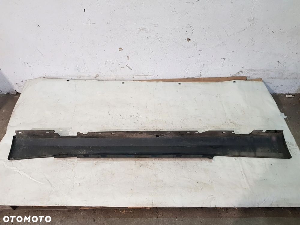 LISTWA PROGOWA LEWA BMW E87 LIF HB EU BLACKSAPHIRE - 4