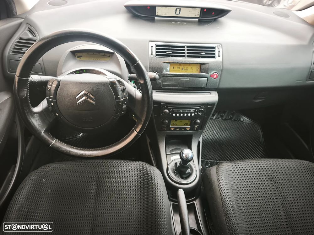 Citroën C4 1.6 HDi 110 VTR Pack - 20