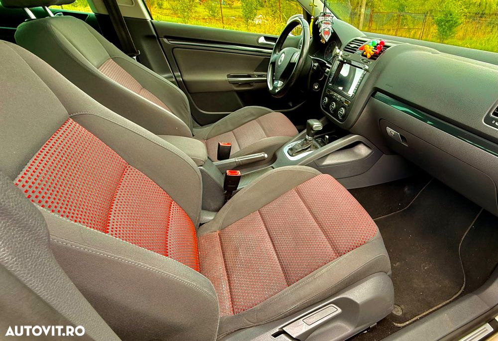 Volkswagen Golf - 13