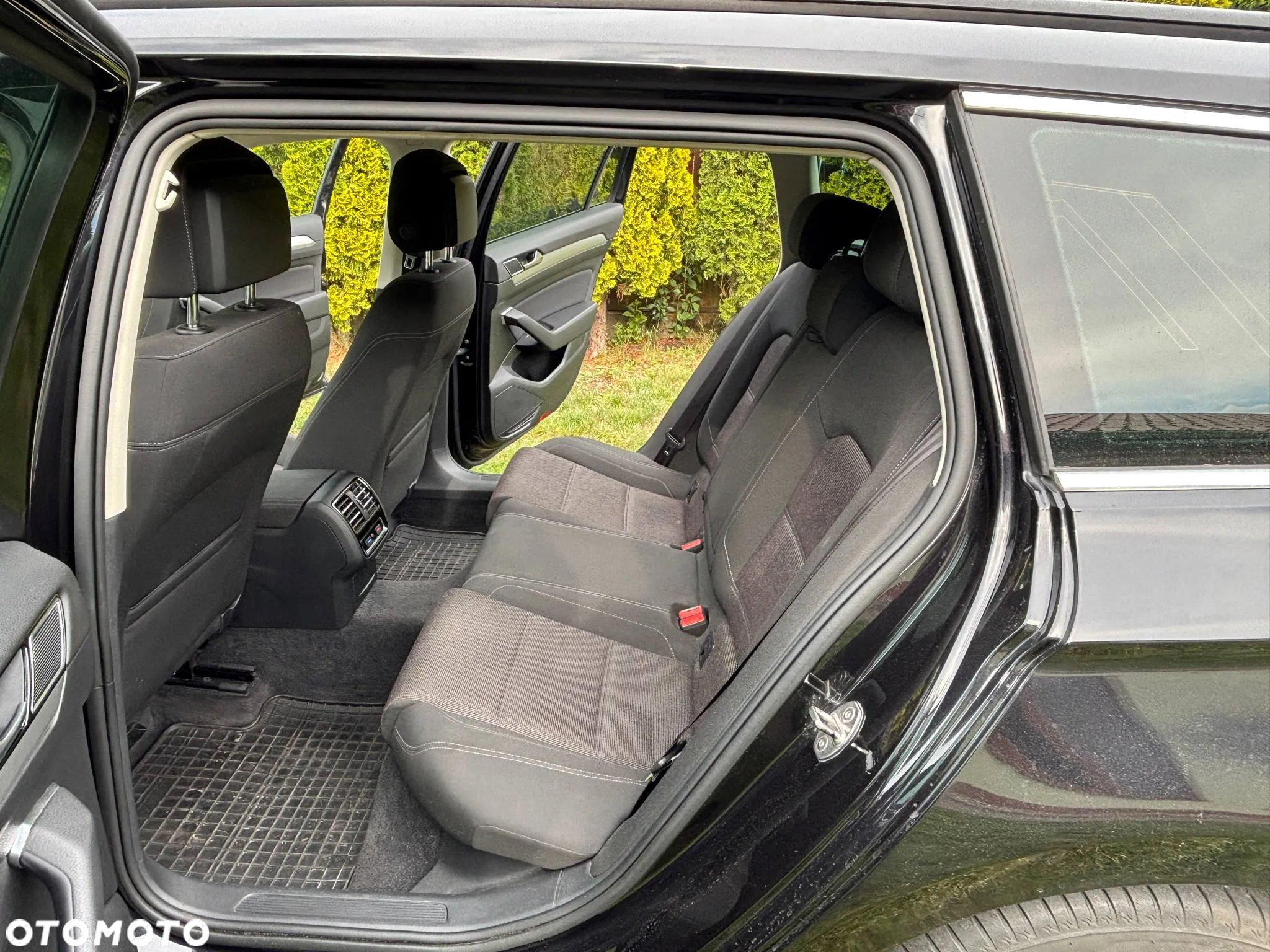 Volkswagen Passat 1.8 TSI BMT Comfortline - 14