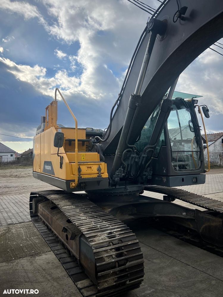 Volvo EC250ENL - 10