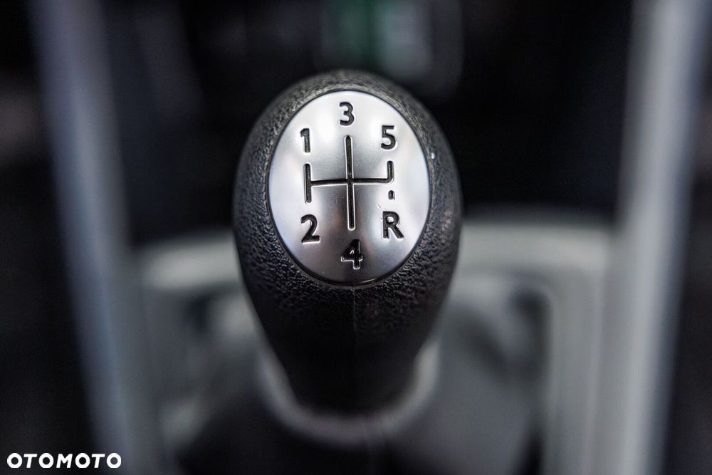 Renault Clio 1.2 16V Life EU6 - 30