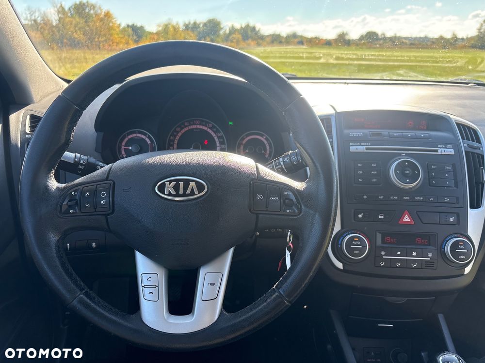 Kia Ceed 1.6 Crdi Comfort + - 16