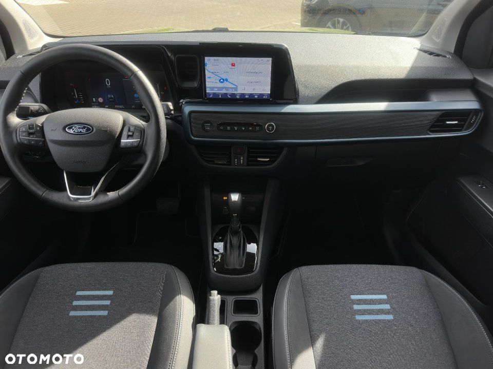 Ford Tourneo Courier - 25