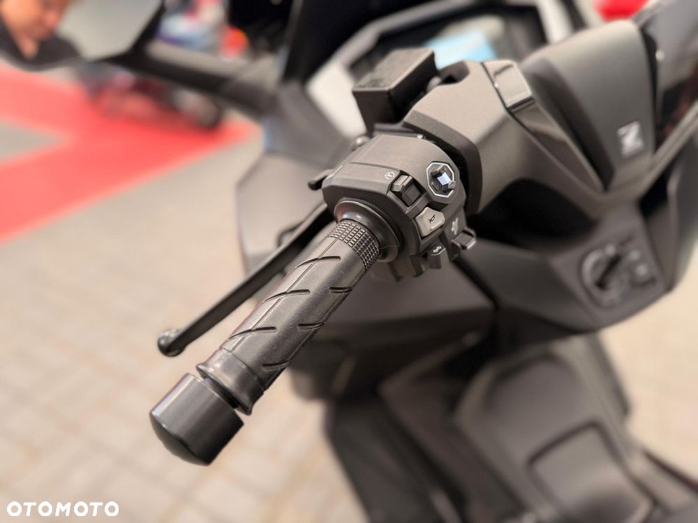 Honda NSS - 6