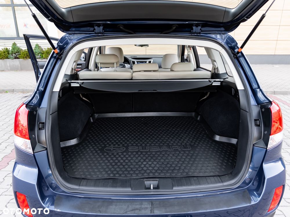 Subaru Outback 3.6 R Exclusive Navi - 20