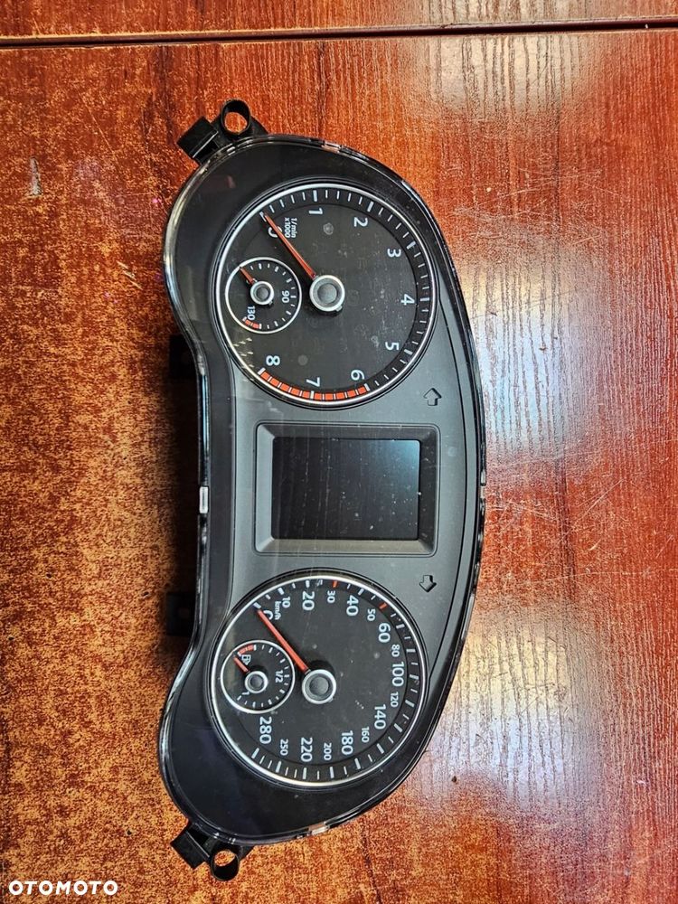 ZEGARY LICZNIK VW JETTA VI 11 1.2 FSI 5C6920860 - 1