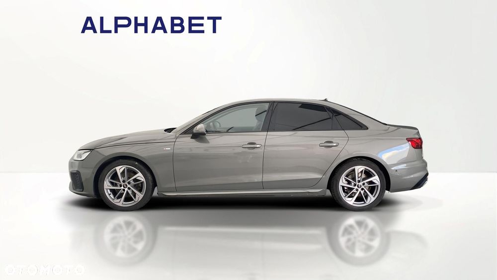 Audi A4 Limousine