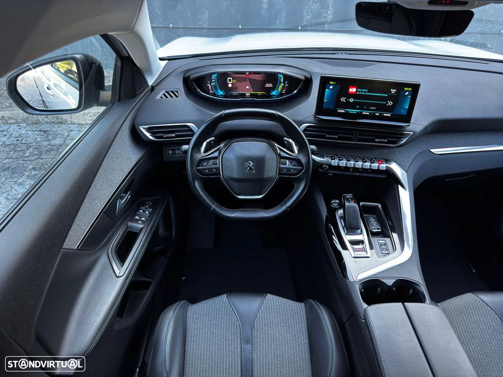 Peugeot 3008 1.6 Hybrid Allure e-EAT8 - 18