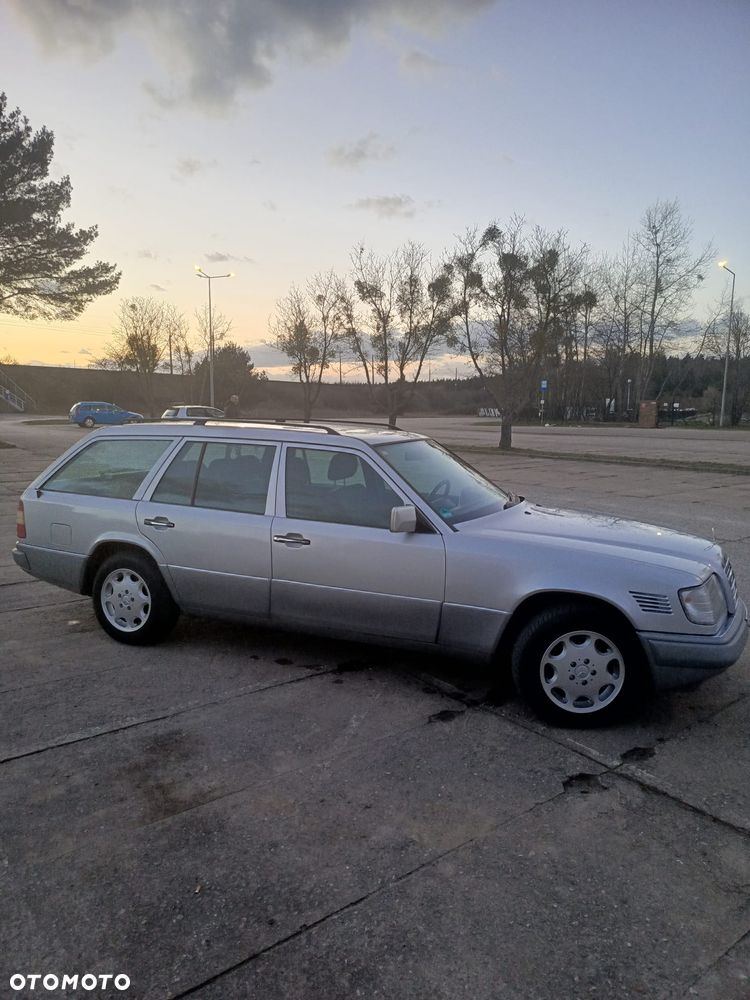 Mercedes-Benz Klasa E - 8