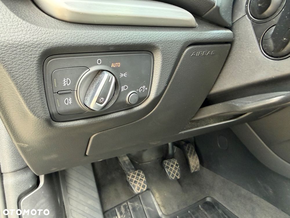 Audi A3 Sportback - 16