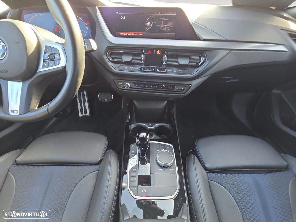 BMW 116 d Pack Desportivo M Auto - 11