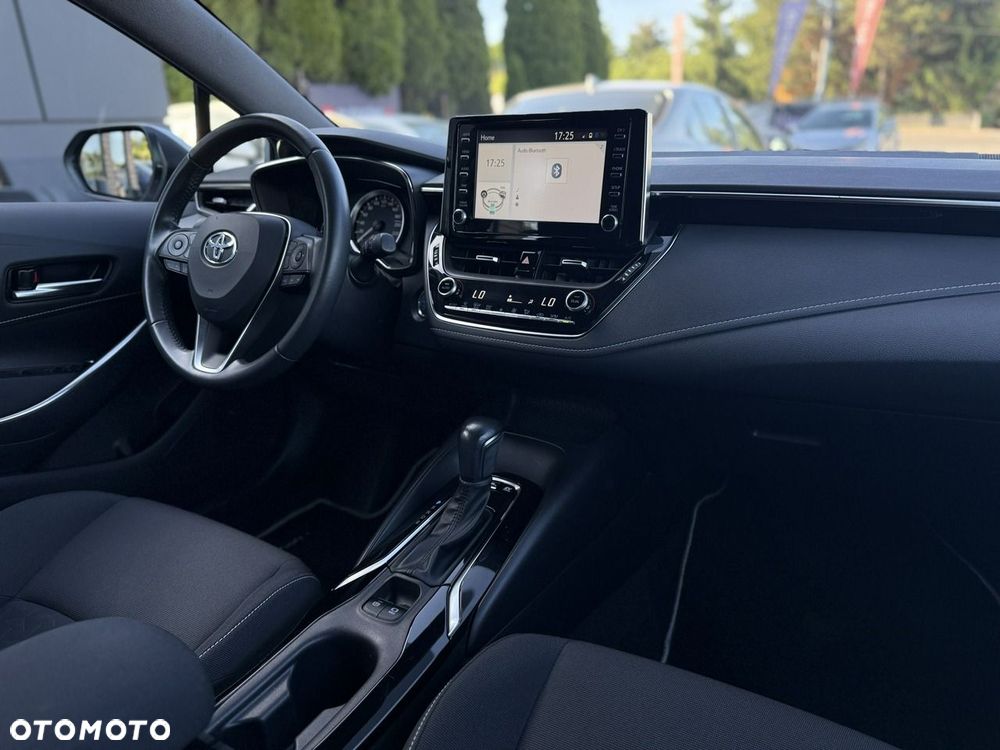 Toyota Corolla 1.8 Hybrid Comfort - 16
