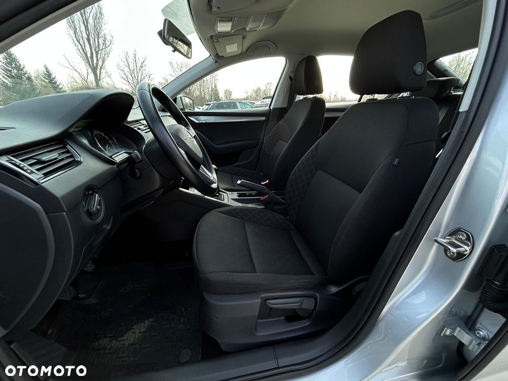 Skoda Octavia 1.6 TDI Active - 8