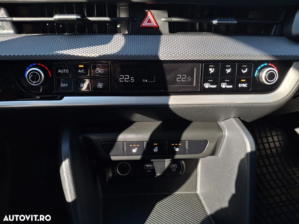 Kia Sportage 1.6 T-GDI 6MT 4x2 Urban - 18