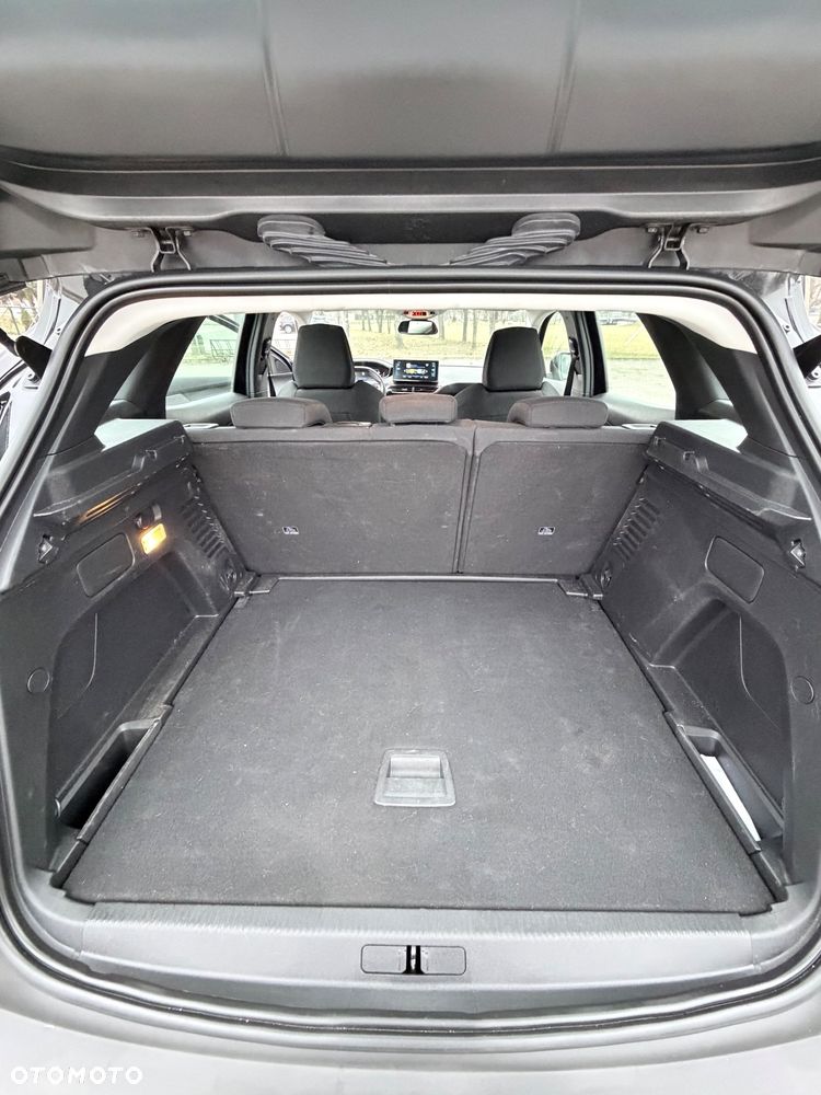 Peugeot 3008 BlueHDi 130 Stop & Start EAT8 Active Business-Paket - 10