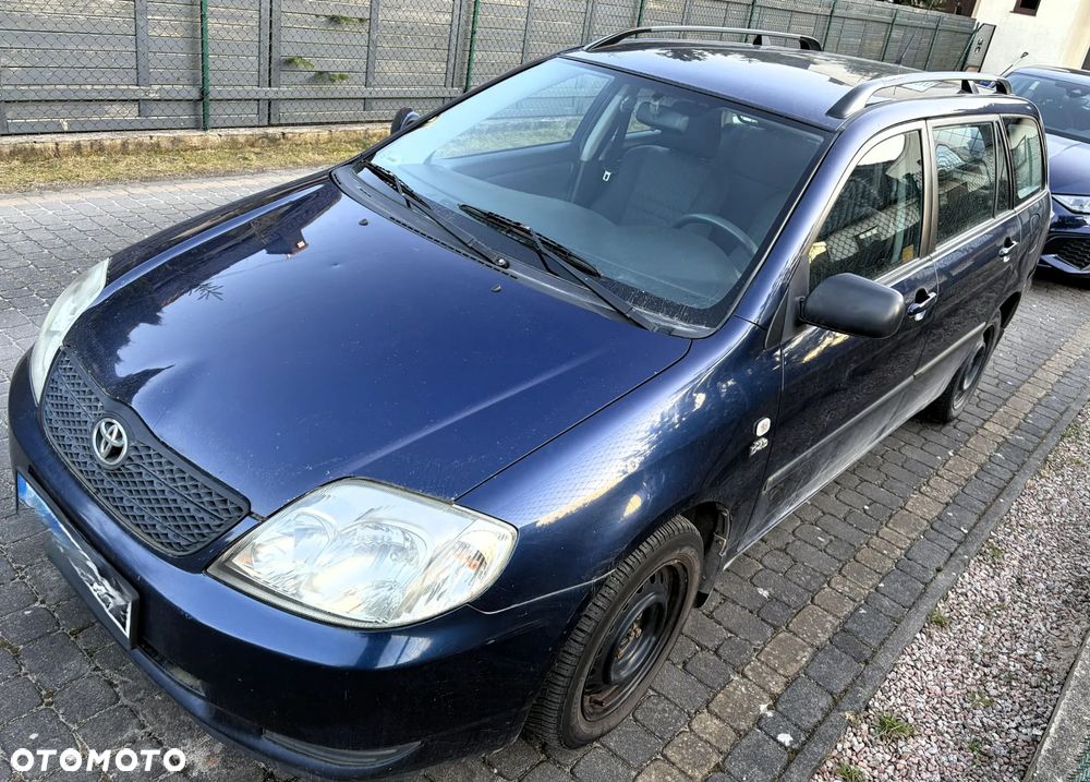 Toyota Corolla 2.0 D-4D Base - 4