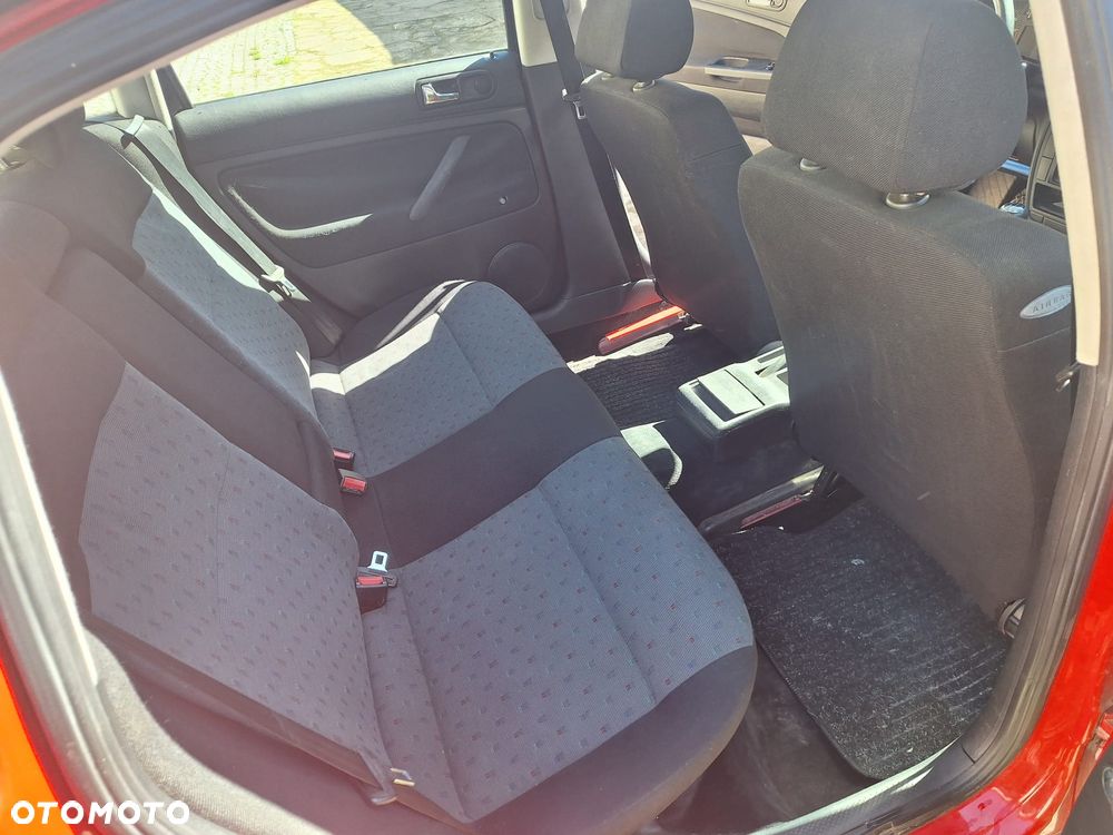 Volkswagen Passat - 7