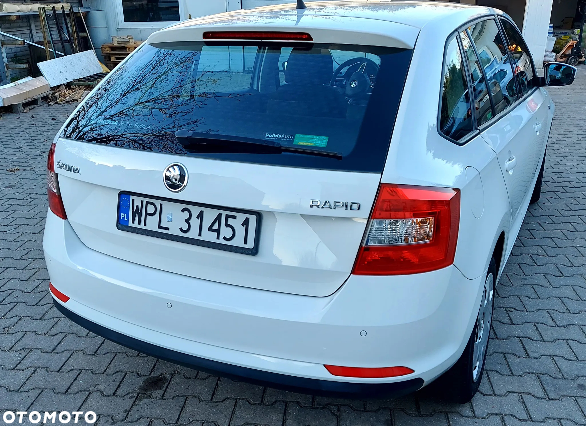 Skoda RAPID 1.2 TSI Ambition - 3