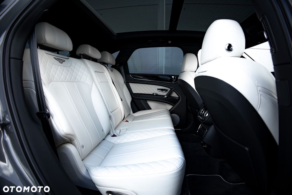 Bentley Bentayga W12 - 19
