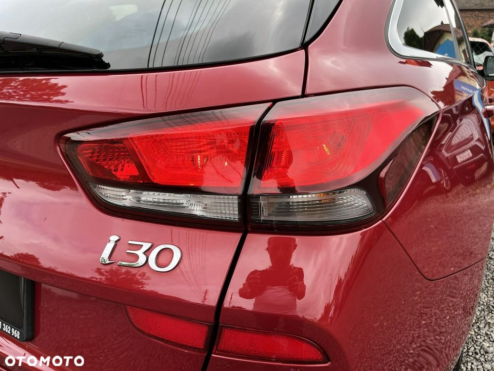 Hyundai i30 - 24