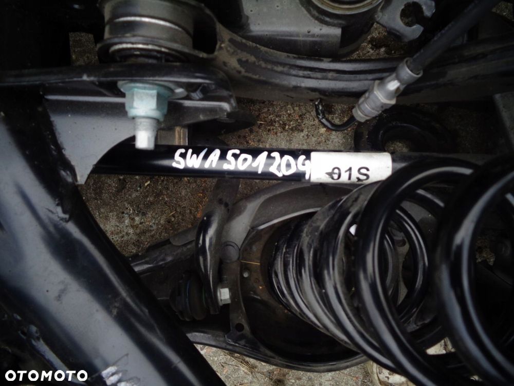 Wozek sanki tyl Volkswagen GOLF R VIII 8 2.0 TSI - 4