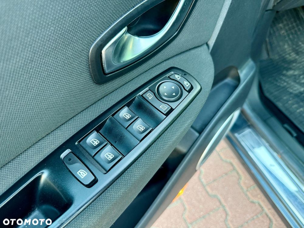 Renault Scenic 2.0 16V 140 CVT Dynamique - 37