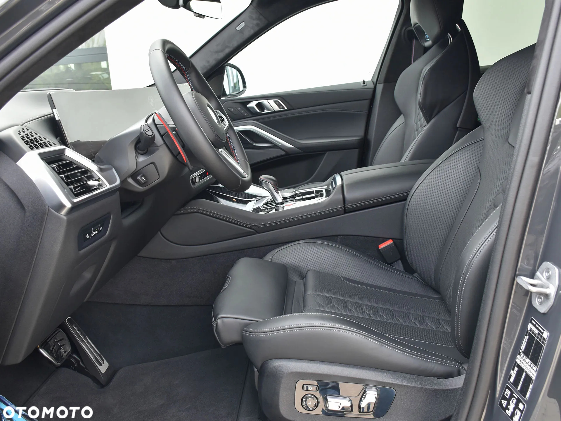BMW X6M - 17