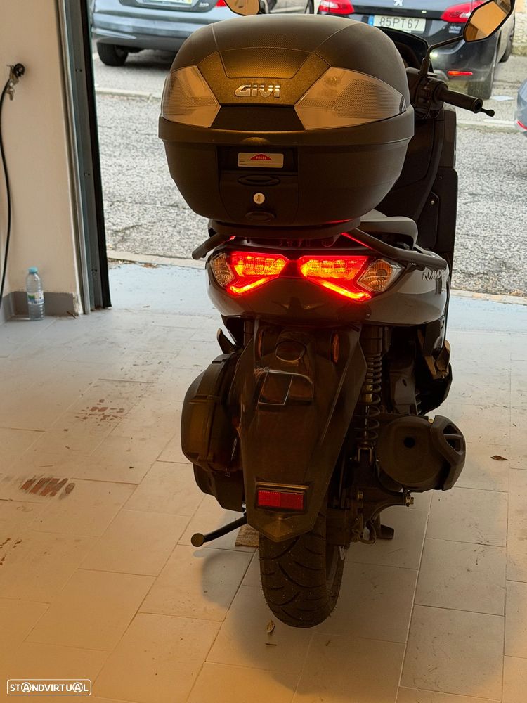 Yamaha NMAX - 2