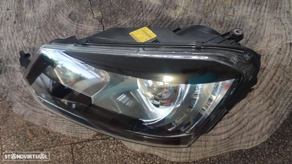 farol esquerdo Skoda Yeti bi-xenon Direcional - 5L1941015C - 7