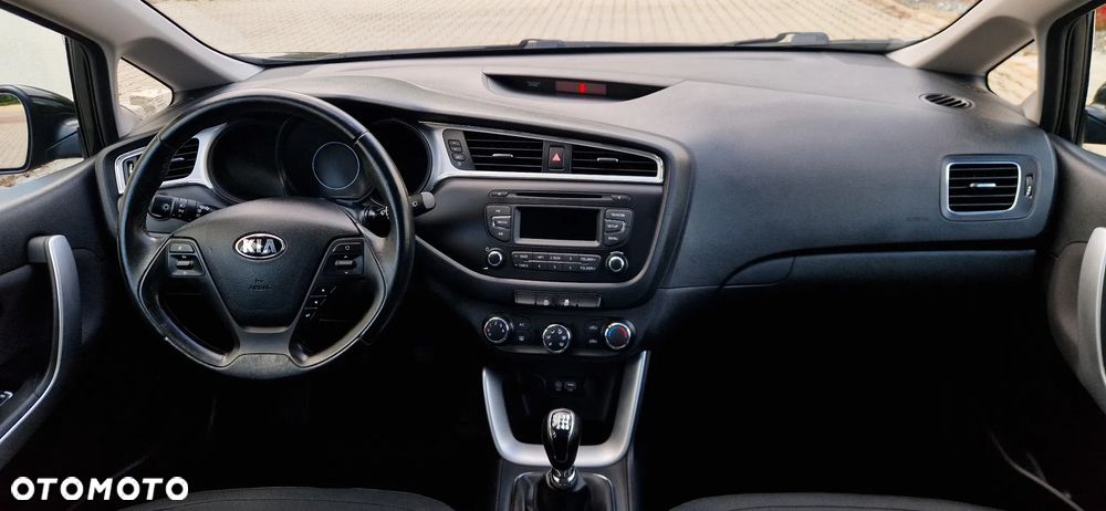 Kia Ceed Cee'd 1.6 CRDi M - 15