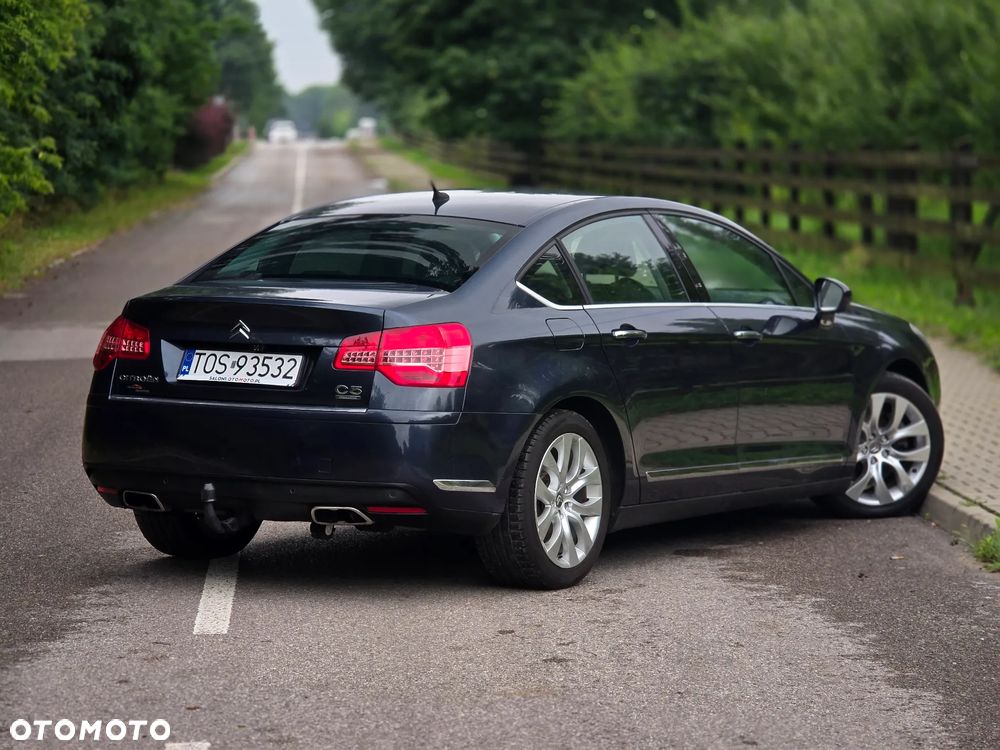 Citroën C5 V6 HDi 240 Biturbo FAP Exclusive - 4