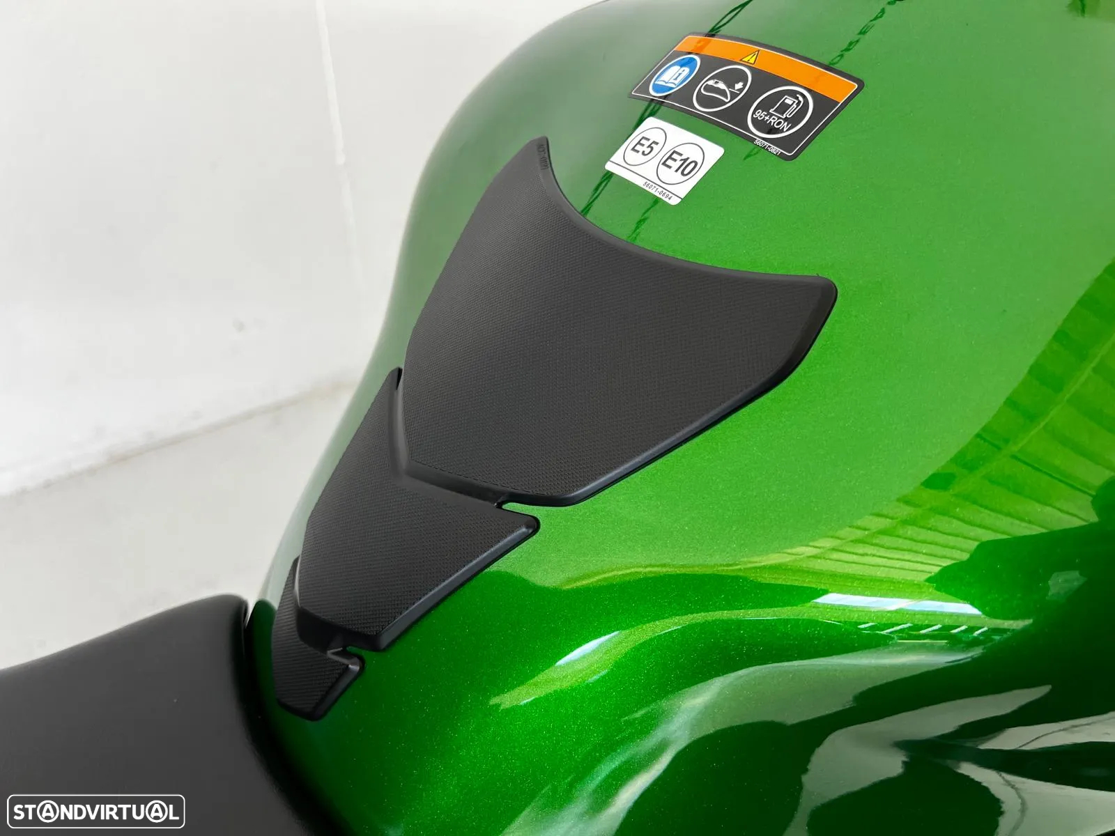 Kawasaki Ninja H2 SX SE PERFORMANCE TOURER - 7