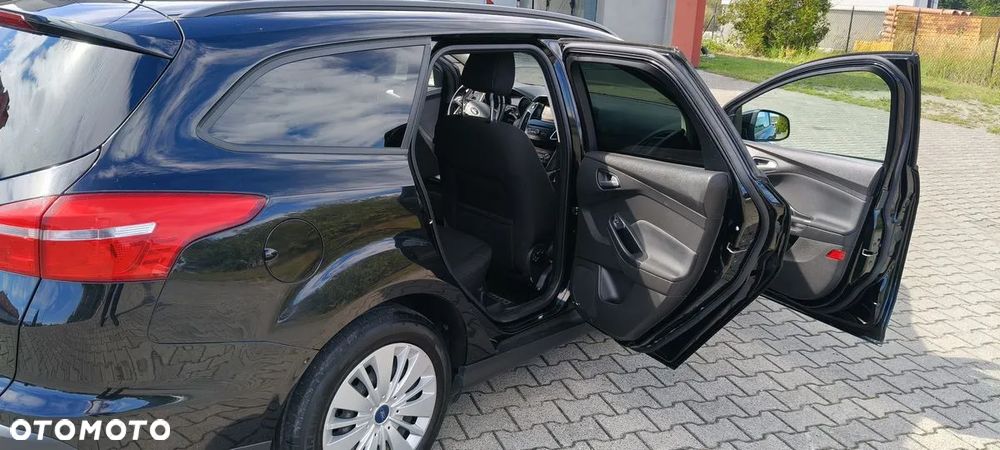 Ford Focus Turnier 1.5 EcoBlue Start-Stopp-System ACTIVE X - 24