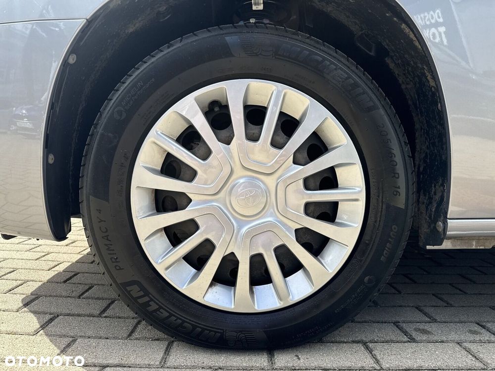 Toyota Proace City Verso 1.5 D-4D Business - 30