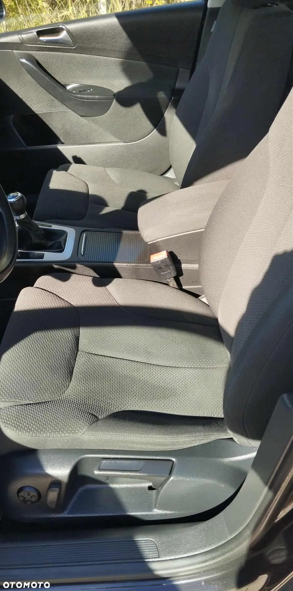 Volkswagen Passat - 10