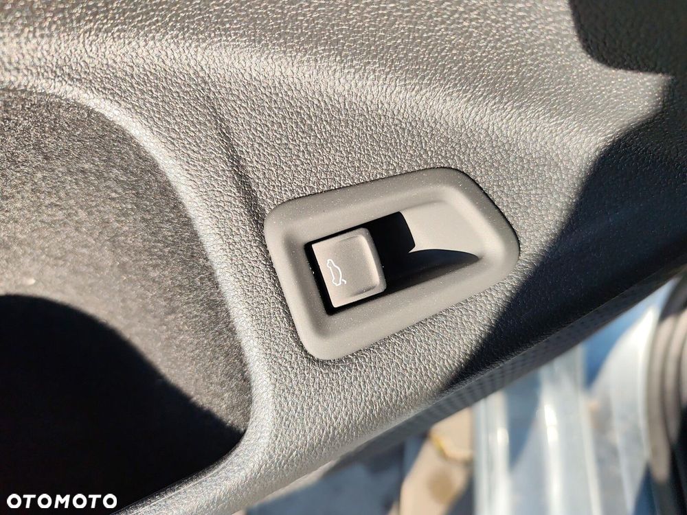 Volkswagen Golf - 26