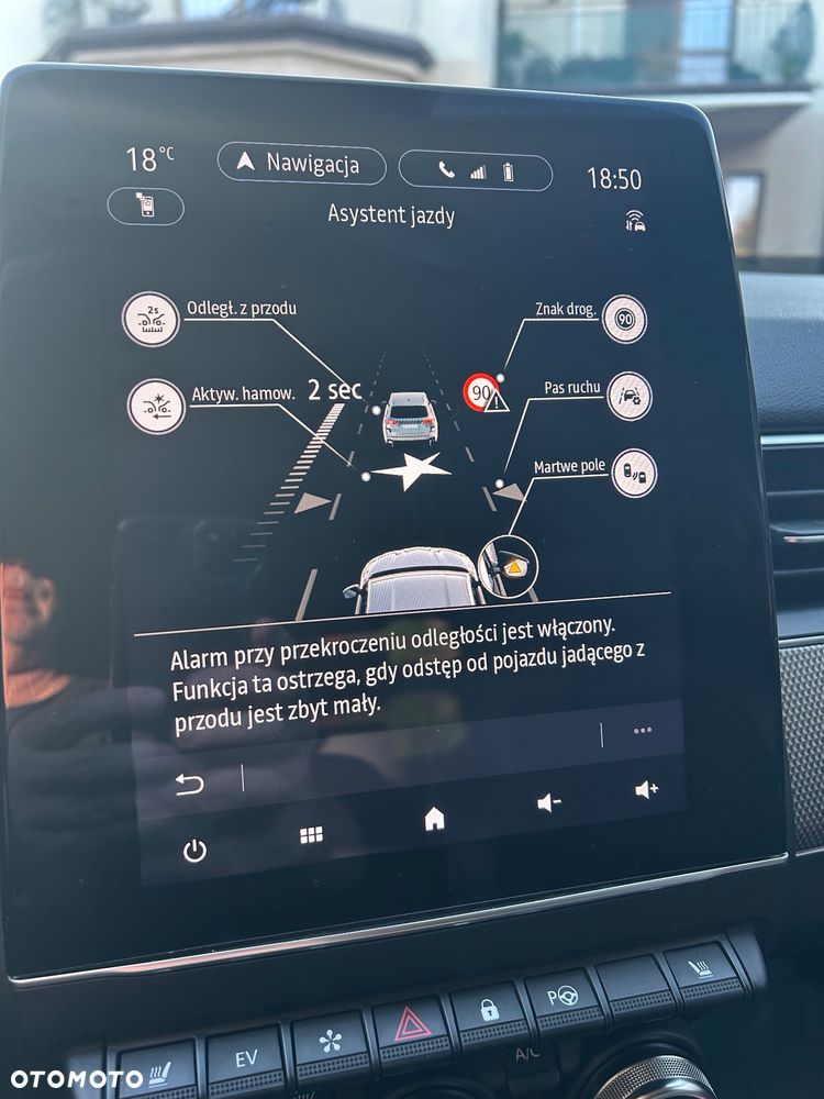 Renault Arkana 1.6 E-TECH Intens MMT - 32