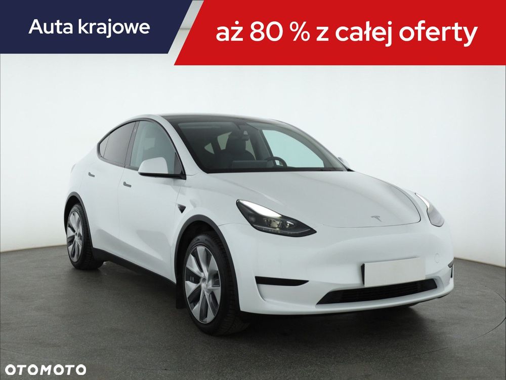 Tesla Model Y - 3