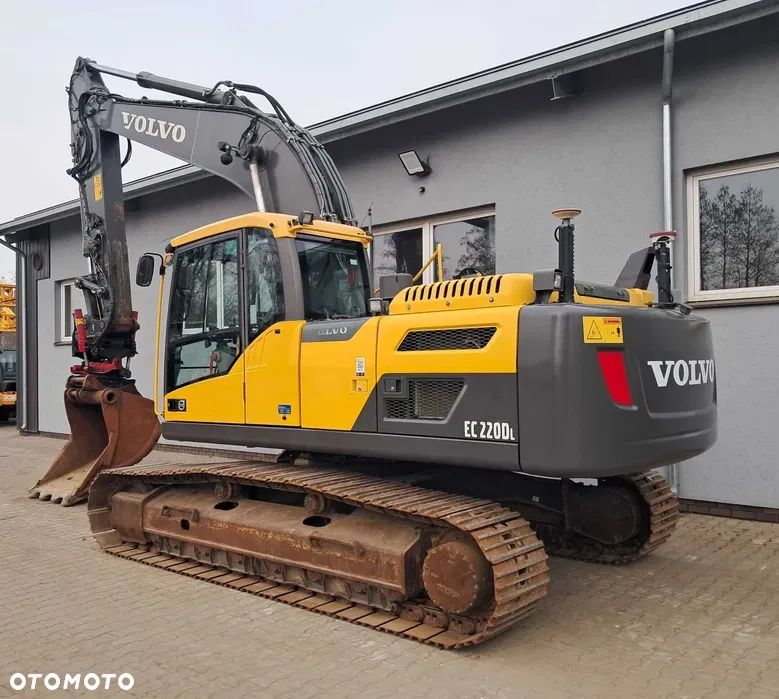 Volvo EC220DL - 4