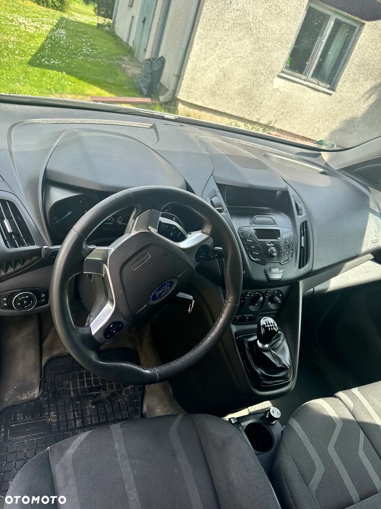 Ford Transit Connect - 4