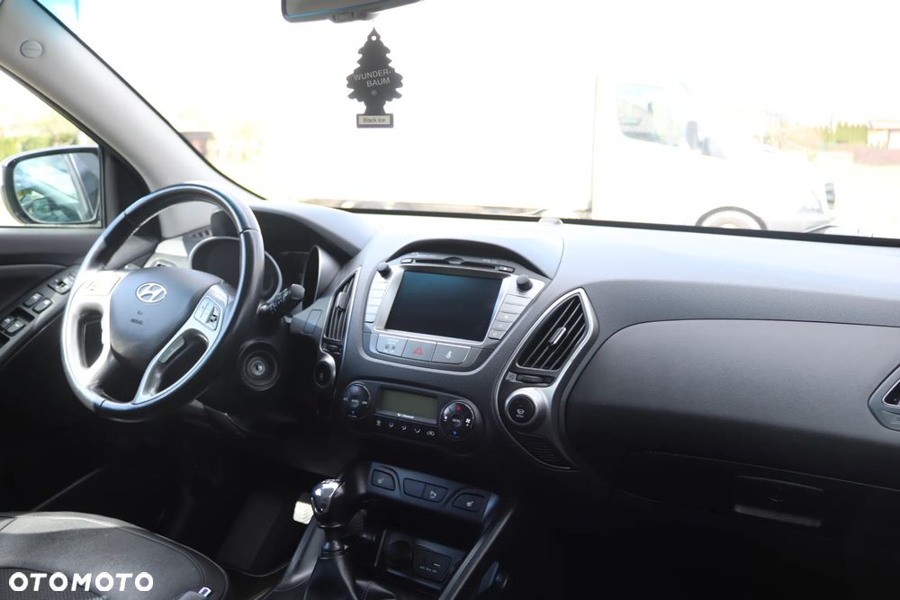 Hyundai ix35 1.6 GDI Premium 2WD - 21