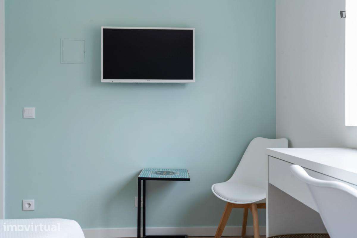 Quarto - localizado em Carcavelos Lisbon - Grande imagem: 3/24
